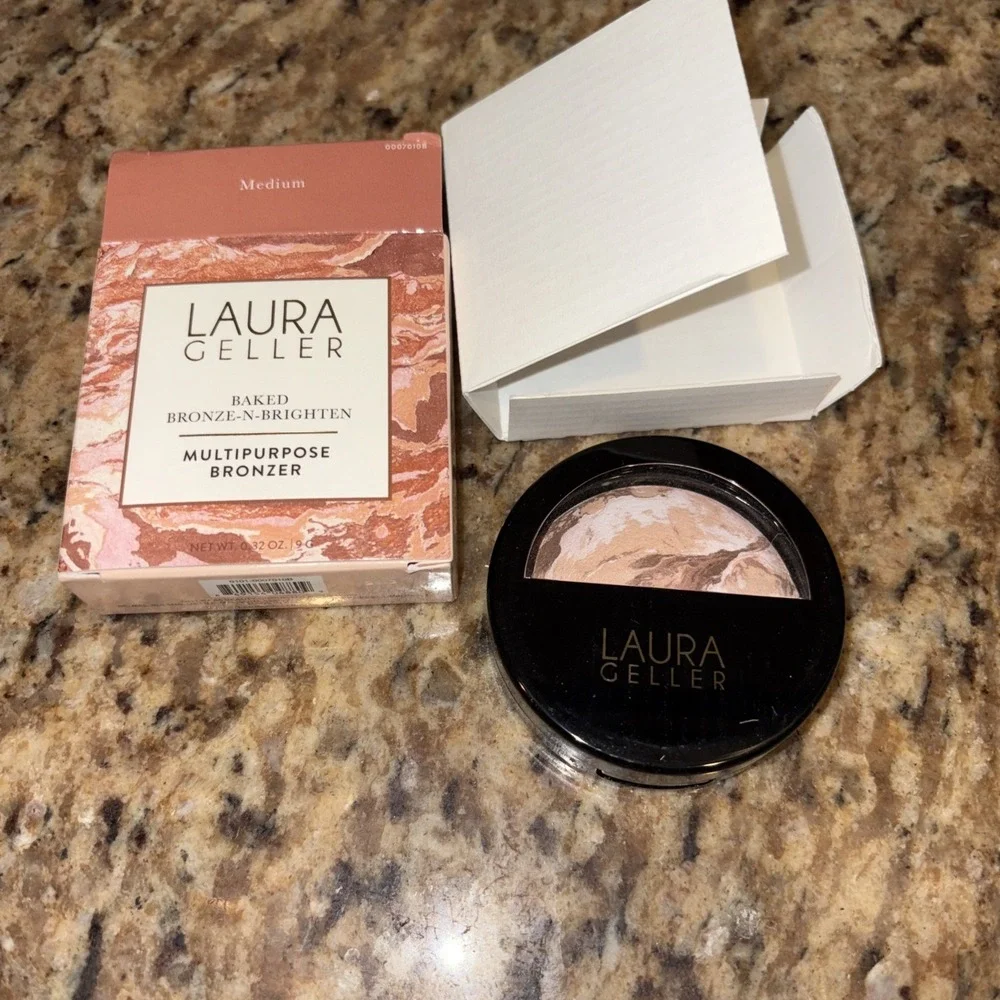Laura Geller Baked Bronze-N-Brighten Multipurpose Bronzer -‎ Medium - .32 oz NIB